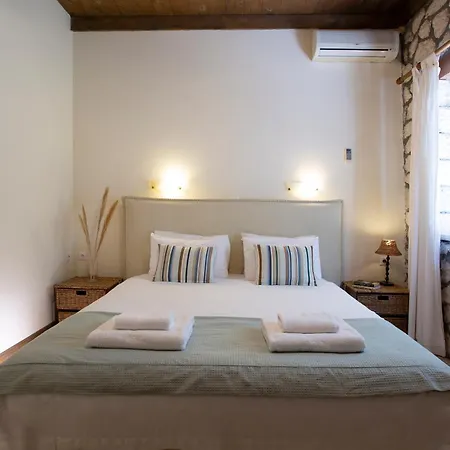 Anlys Villa *