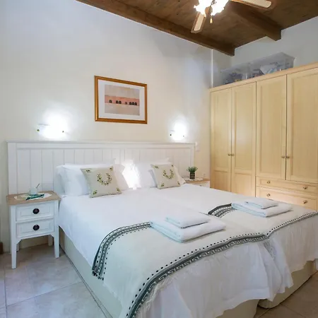 Anlys Villa